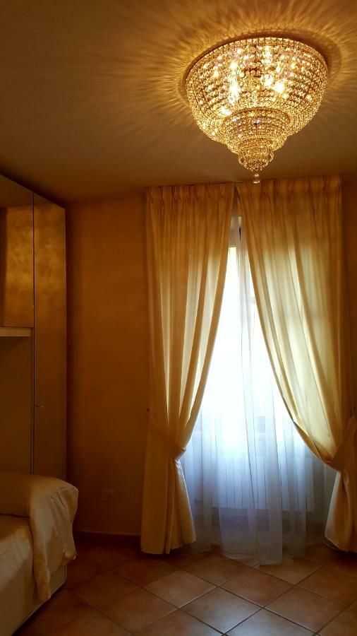 Ivana Sweet House Desenzano del Garda Exterior photo